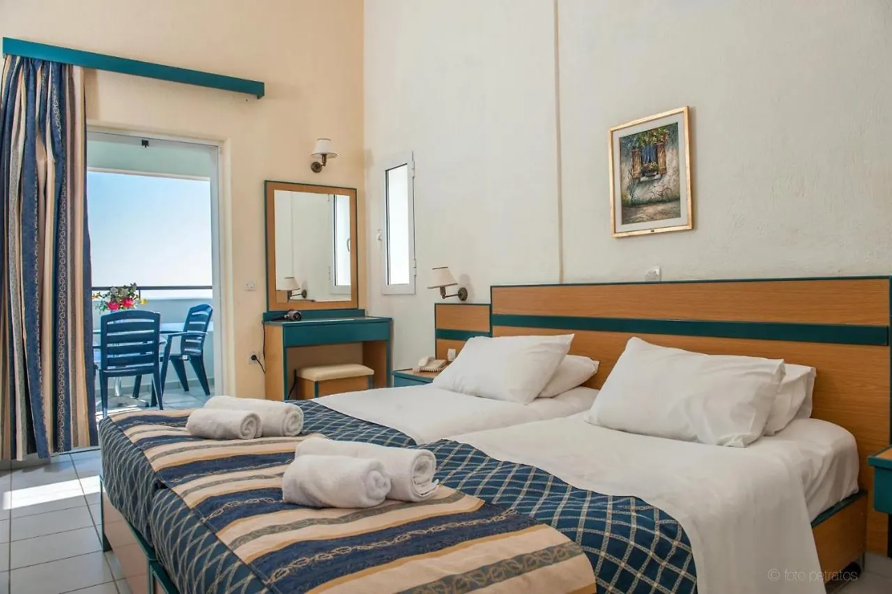 Porto Skala Hotel Village 4*, Skala (Kefalonia)
